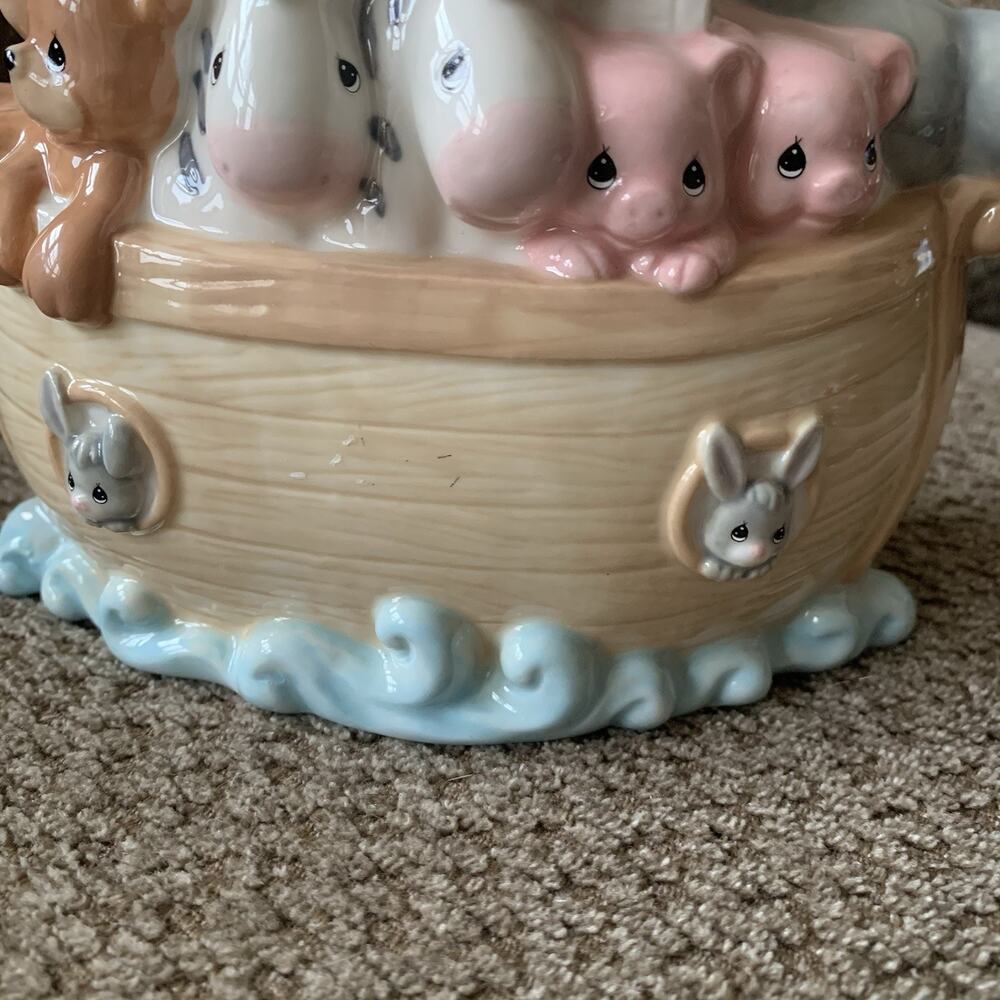 Precious Moments Noahs Ark Porcelain Coin Bank Overflowing With Love 2017 - Picture 8 of 10